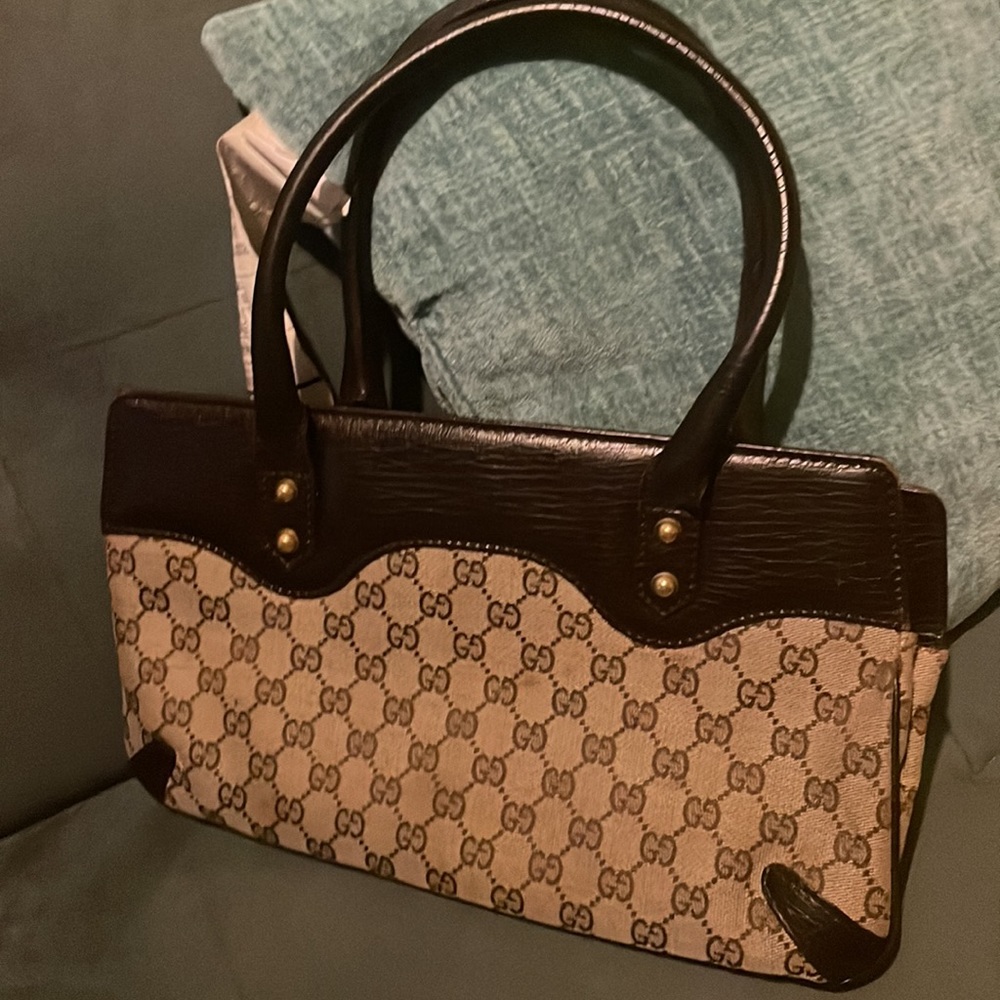 Gucci Bag - Picture 2 of 9